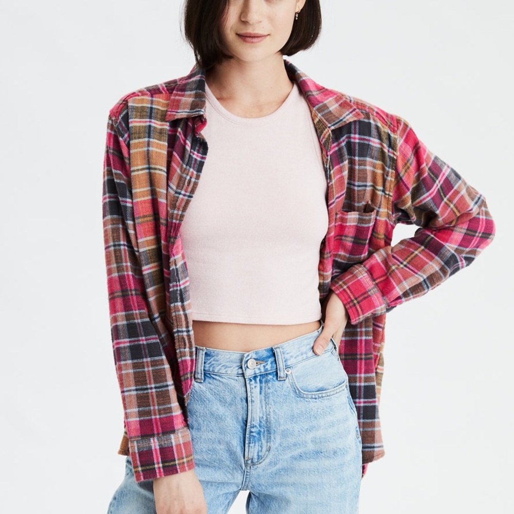 AMERICAN EAGLE  Ahh-Mazingly Soft
Boyfriend Plaid Shirt (M)